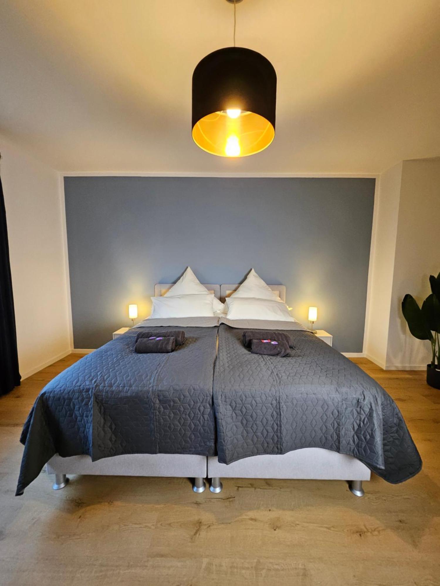מוארס Modern Homes - Voll Ausgestatte Wohnung - Balkon - Hotelbetten - 4K Tv - Wlan מראה חיצוני תמונה