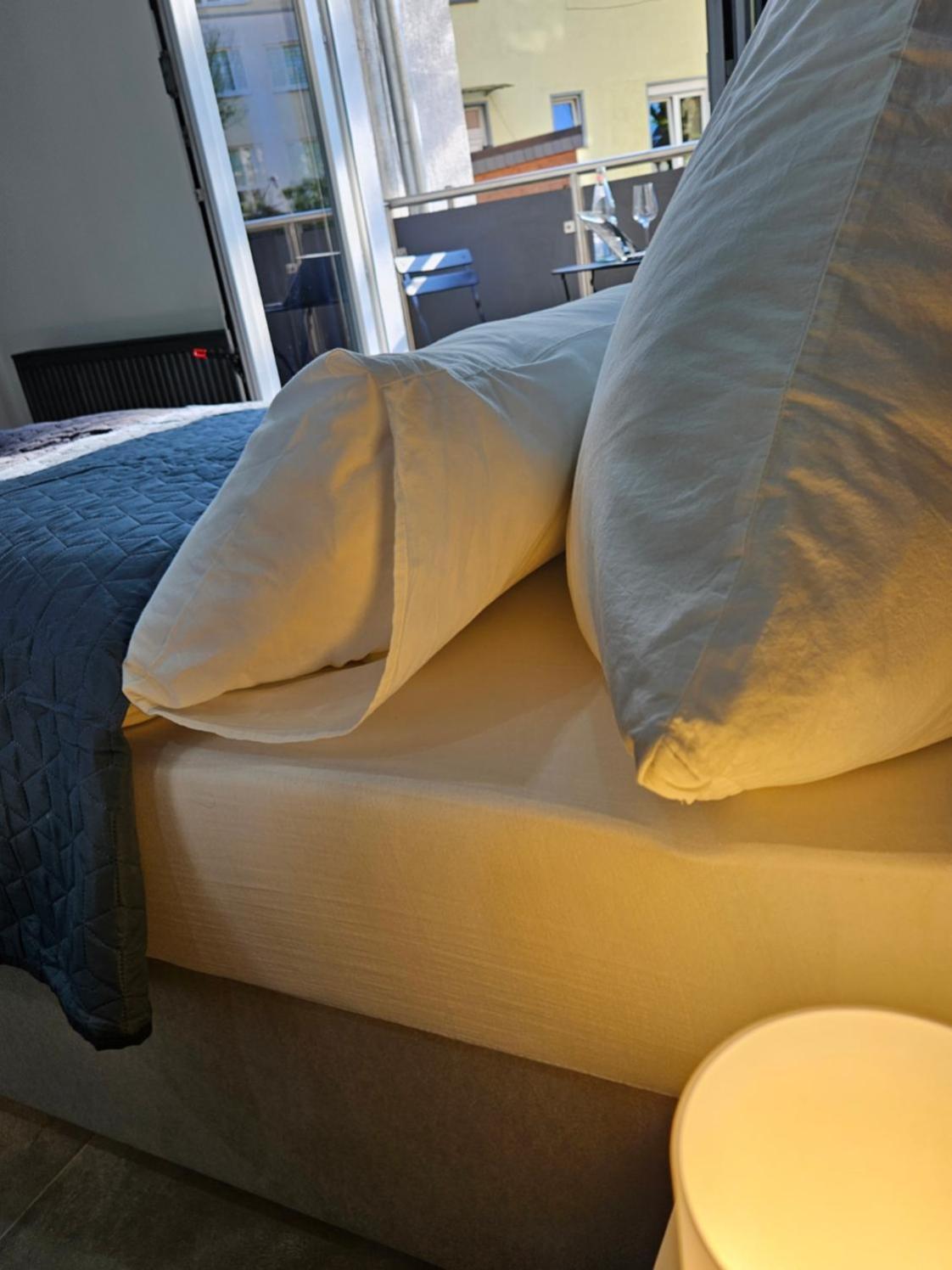 מוארס Modern Homes - Voll Ausgestatte Wohnung - Balkon - Hotelbetten - 4K Tv - Wlan מראה חיצוני תמונה
