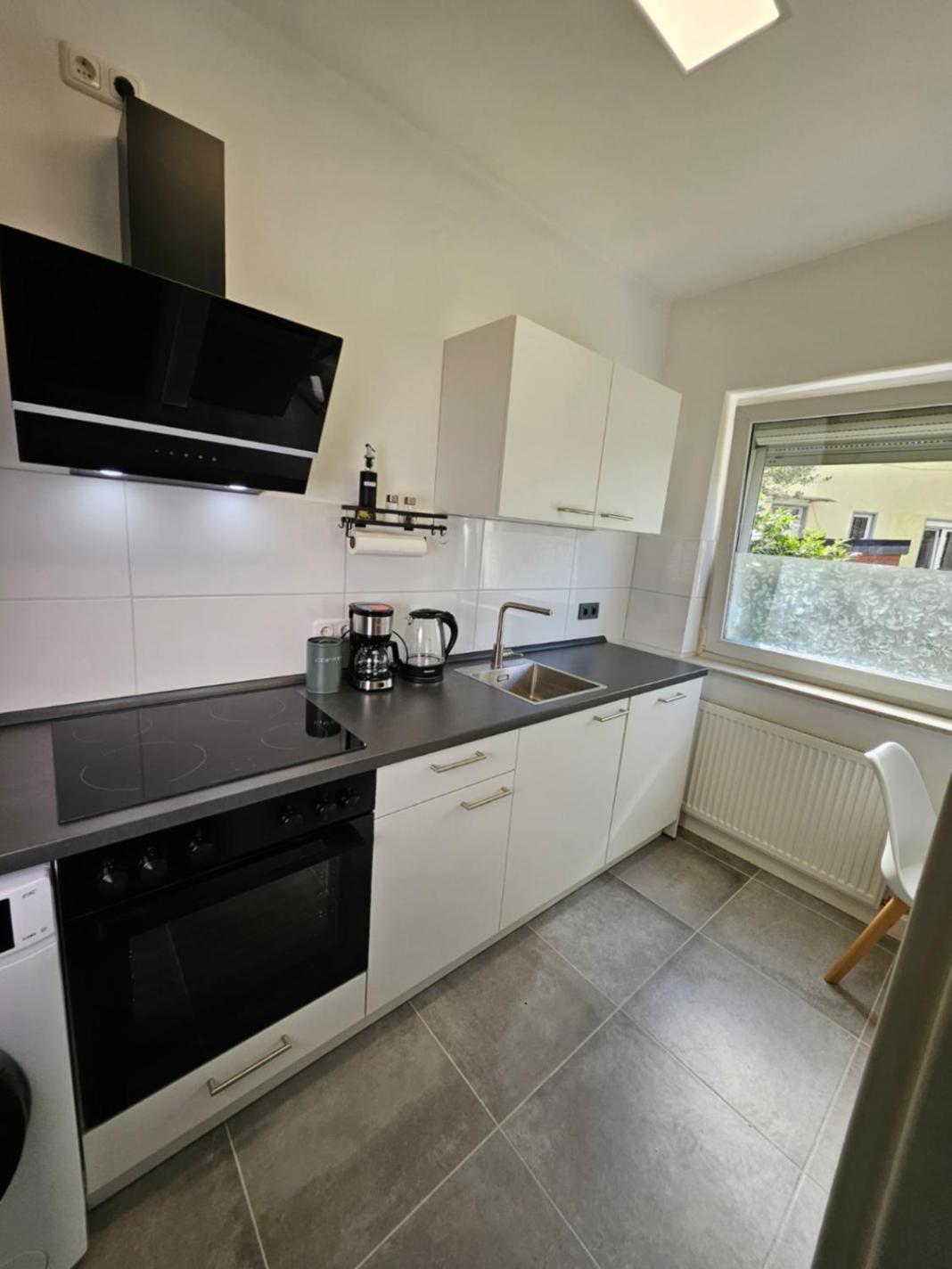 מוארס Modern Homes - Voll Ausgestatte Wohnung - Balkon - Hotelbetten - 4K Tv - Wlan מראה חיצוני תמונה