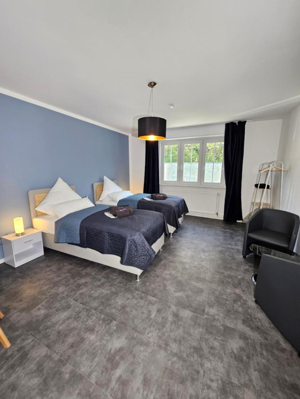 מוארס Modern Homes - Voll Ausgestatte Wohnung - Balkon - Hotelbetten - 4K Tv - Wlan מראה חיצוני תמונה